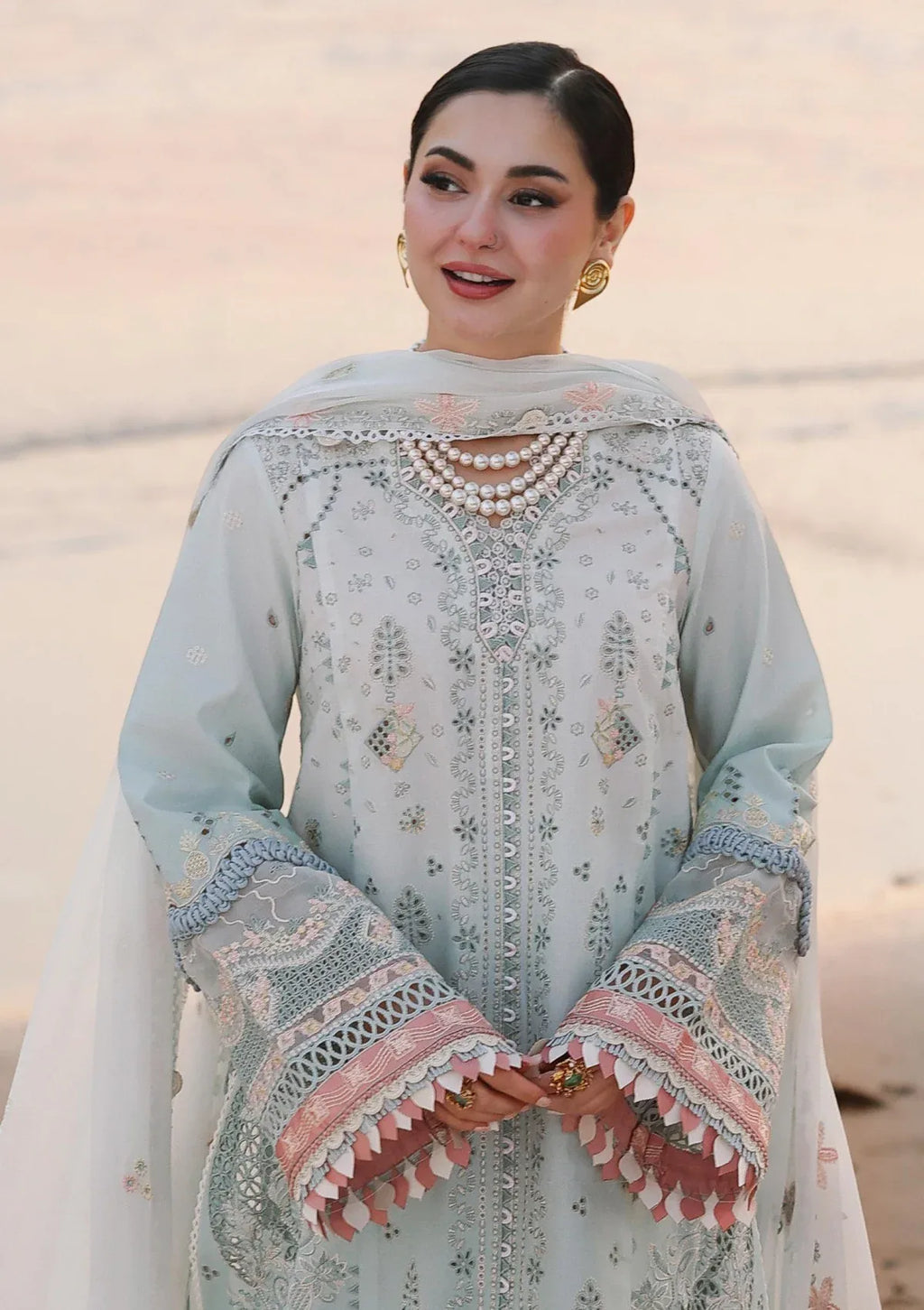 3-PC EMBROIDERED LAWN UNSTICHED DRESS