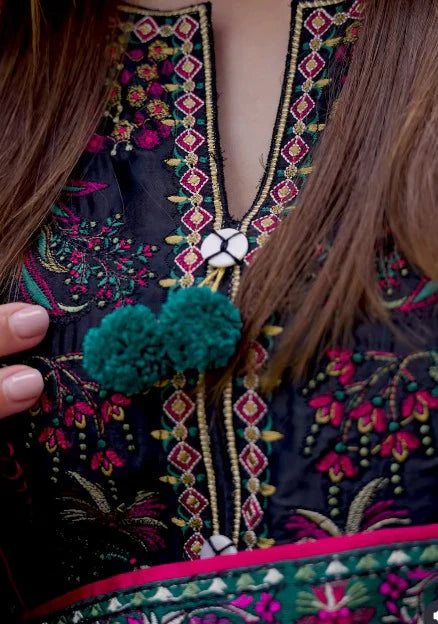 3-PC EMBROIDERED LAWN UNSTICHED DRESS